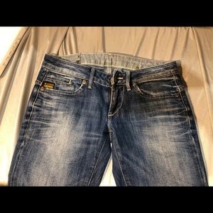 30 x 34 8” front rise. 13” back rise. 34” length.